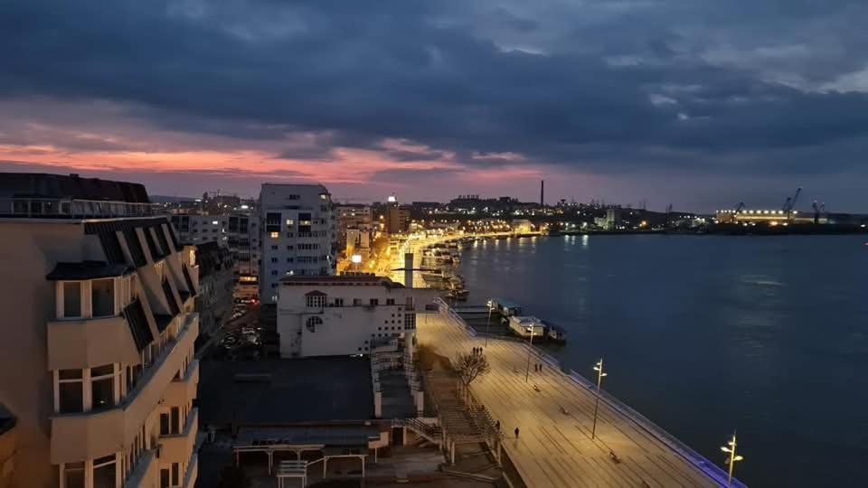 Diana Sunshine Apartment Тулча Екстериор снимка